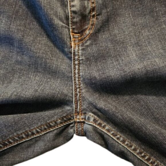 Free People High-Rise Ripped Knee Skinny Jeans - Picture 9 of 10